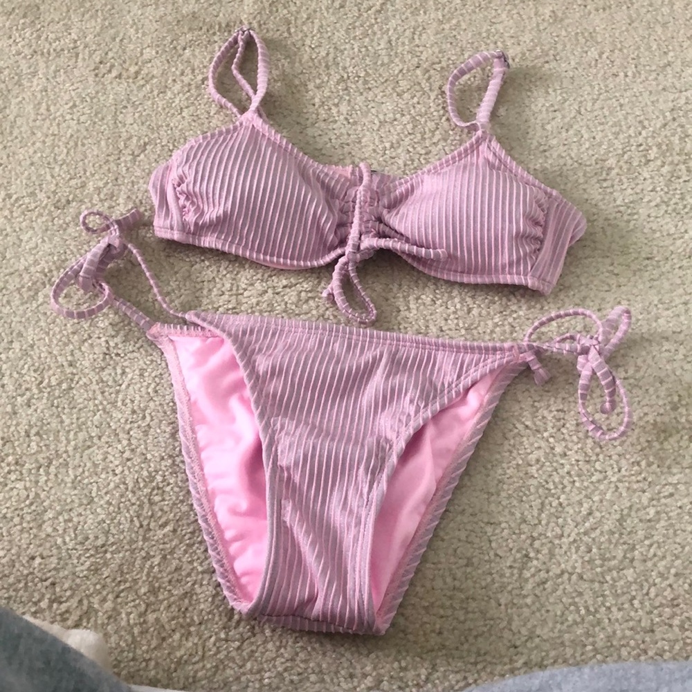 Bathing suit